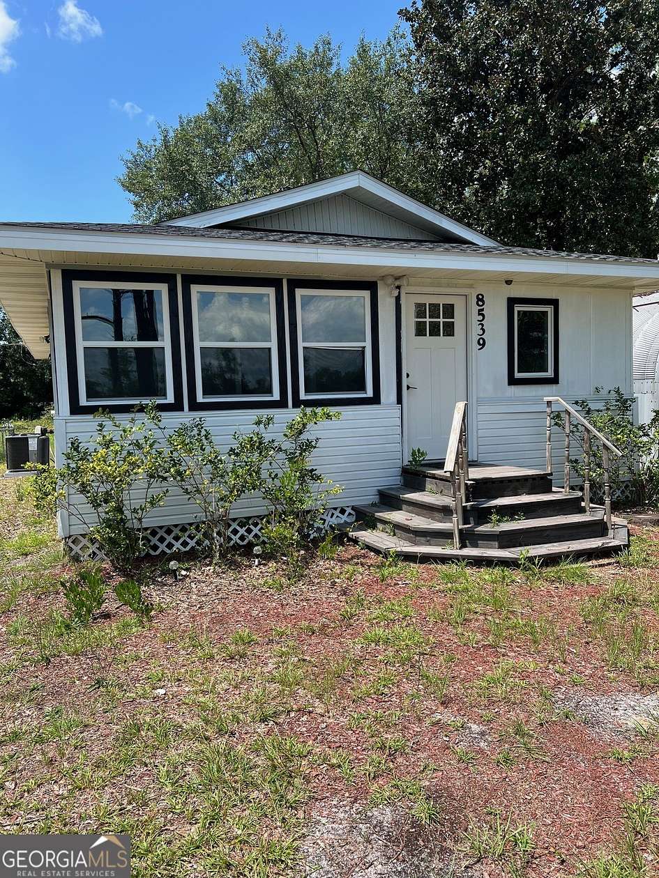 2.42 Acres of Residential Land with Home for Sale in Folkston, Georgia