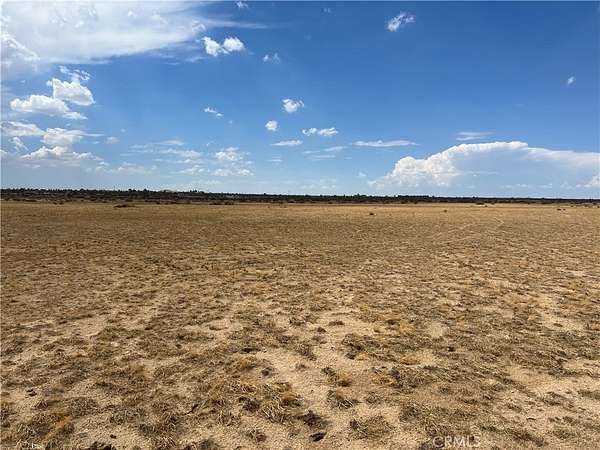 10.3 Acres of Land for Sale in Lancaster, California