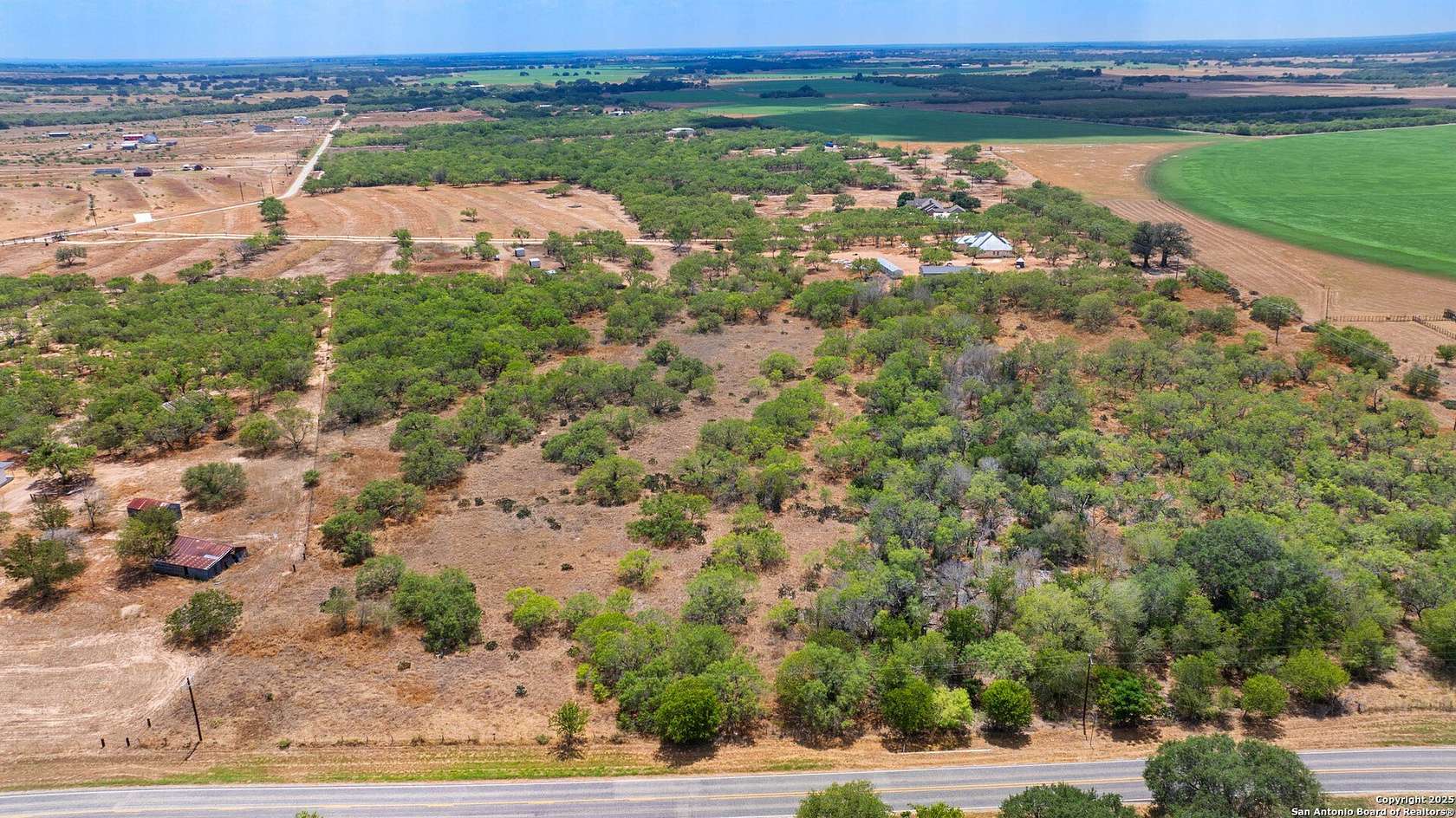 12.2 Acres of Recreational Land for Sale in Pleasanton, Texas