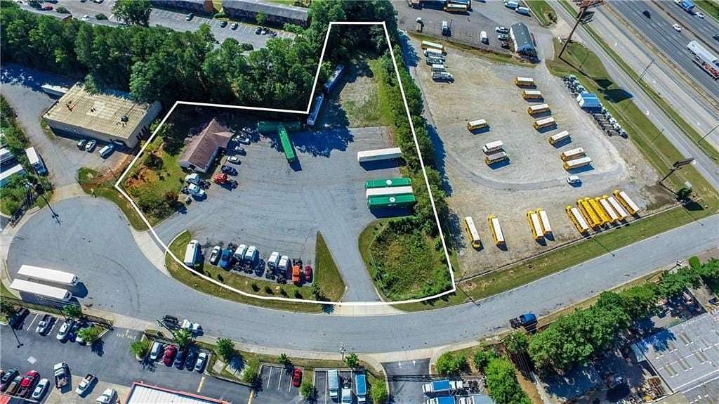 2.58 Acres of Improved Commercial Land for Sale in Forest Park, Georgia