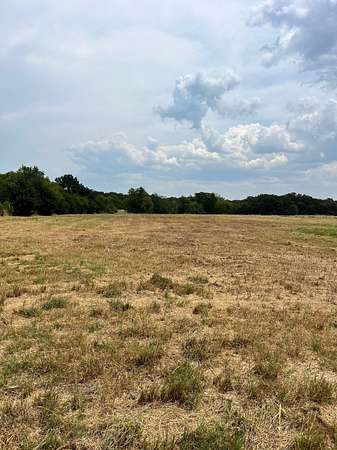 2 Acres of Residential Land for Sale in Bonham, Texas