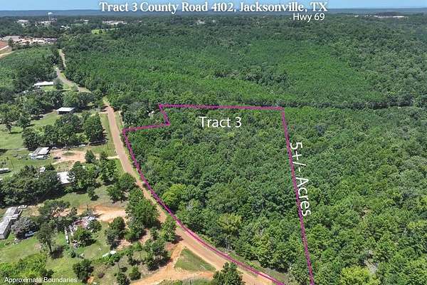5 Acres of Residential Land for Sale in Jacksonville, Texas
