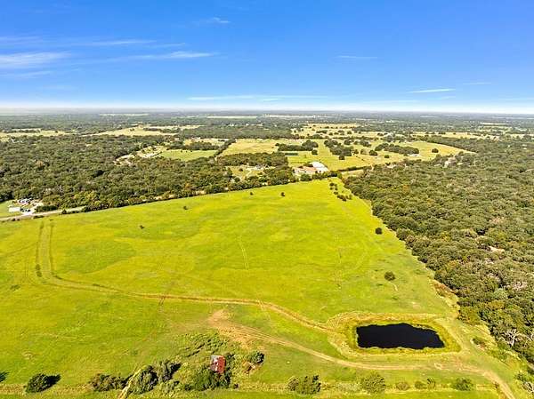 10.2 Acres of Land for Sale in Kemp, Texas