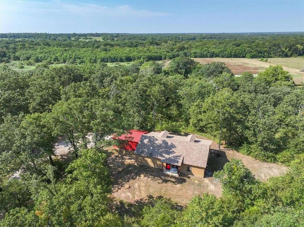 3 Acres of Residential Land with Home for Sale in Edgewood, Texas