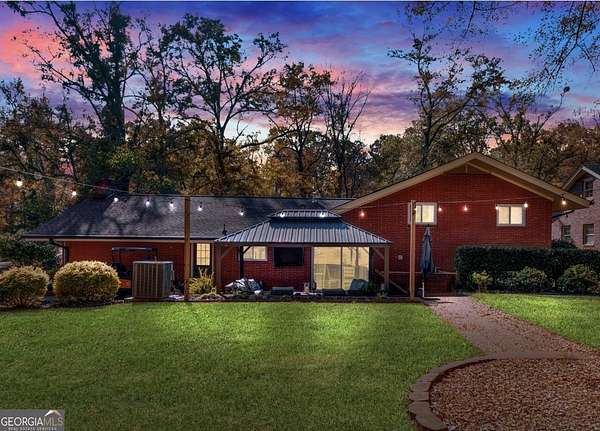 1.58 Acres of Residential Land with Home for Sale in Griffin, Georgia