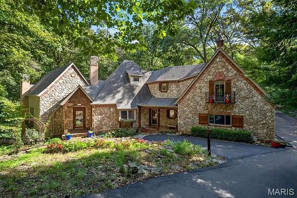 3 Acres of Residential Land with Home for Sale in Wildwood, Missouri