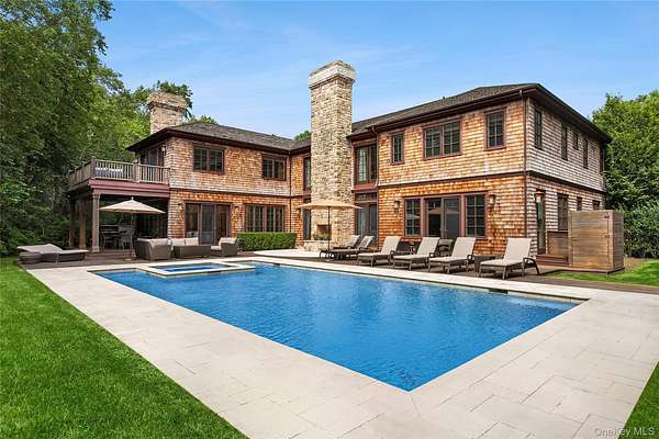 1.52 Acres of Residential Land with Home for Sale in Amagansett, New York