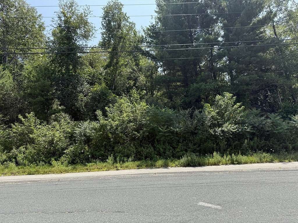 5 Acres of Land for Sale in Charlton, Massachusetts