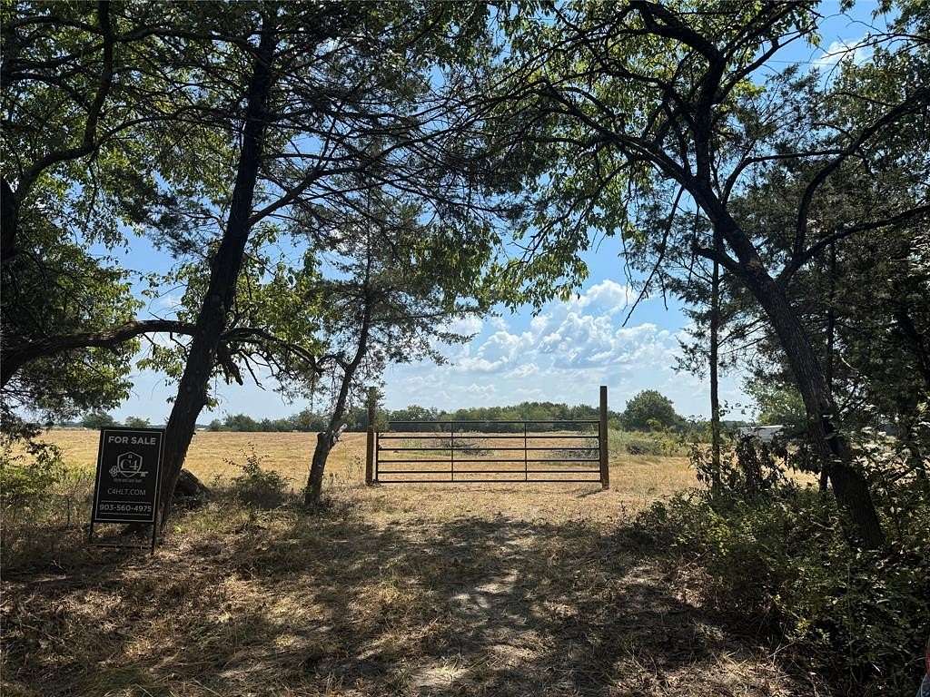9 Acres of Residential Land for Sale in Danner, Texas