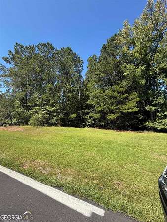 3 Acres of Residential Land for Sale in Milledgeville, Georgia