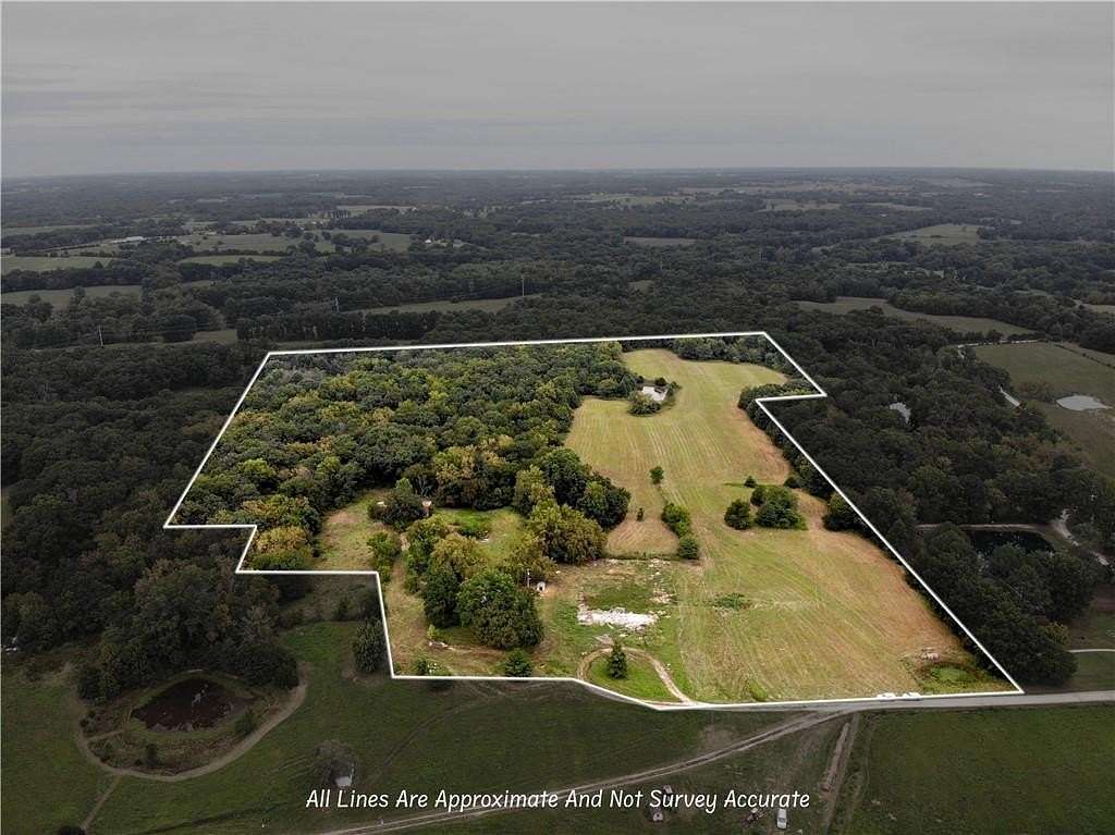 37 Acres of Land for Sale in Windsor, Missouri