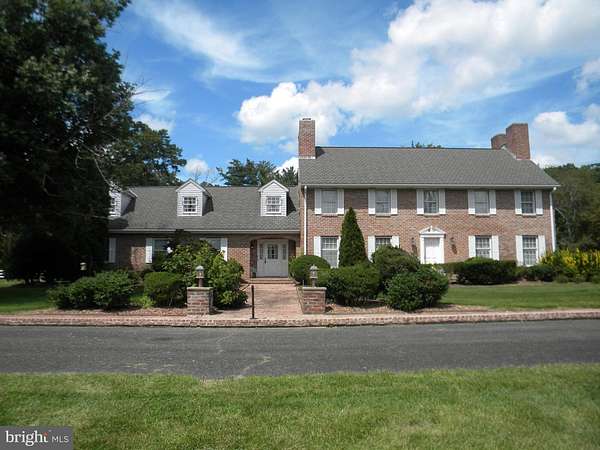 8.35 Acres of Residential Land with Home for Sale in Newfield, New Jersey