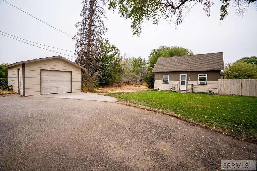 1.76 Acres of Residential Land with Home for Sale in Blackfoot, Idaho