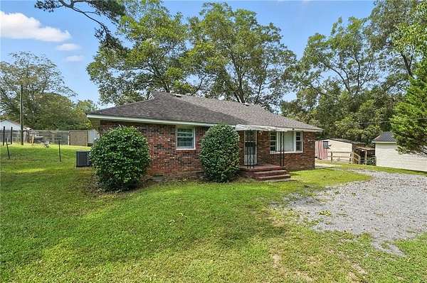 3 Acres of Residential Land with Home for Sale in Cedartown, Georgia