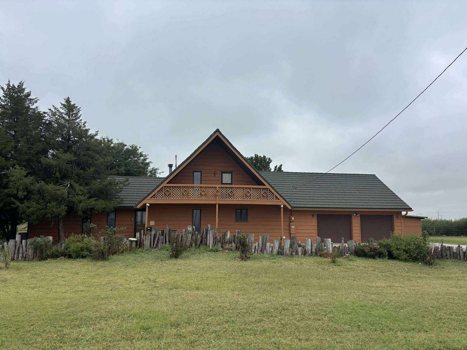 5 Acres of Residential Land with Home for Sale in Guymon, Oklahoma