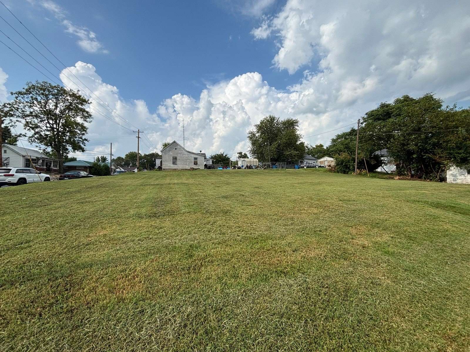 Land for Sale in Mount Carmel, Illinois