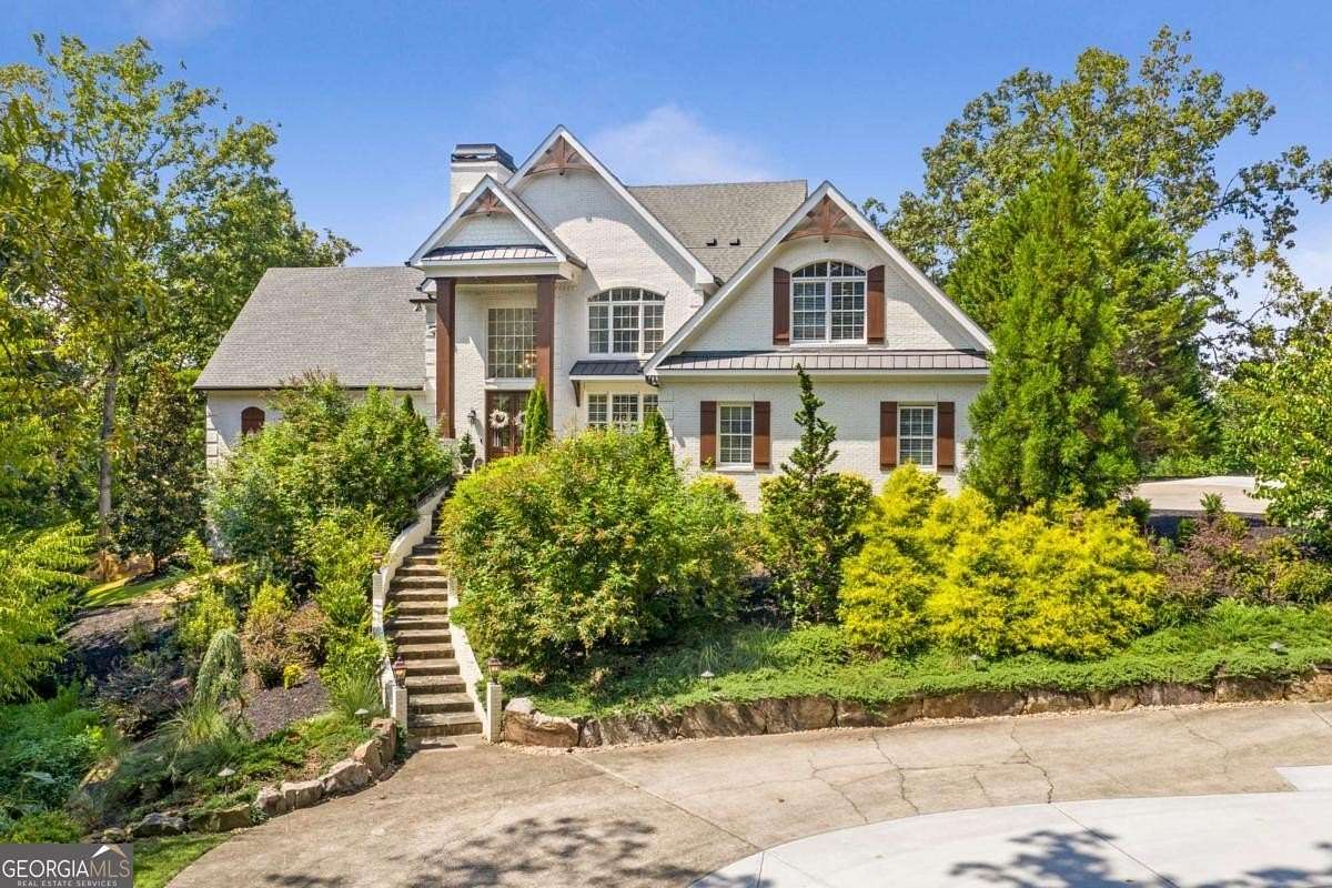 2 Acres of Residential Land with Home for Sale in Flowery Branch, Georgia