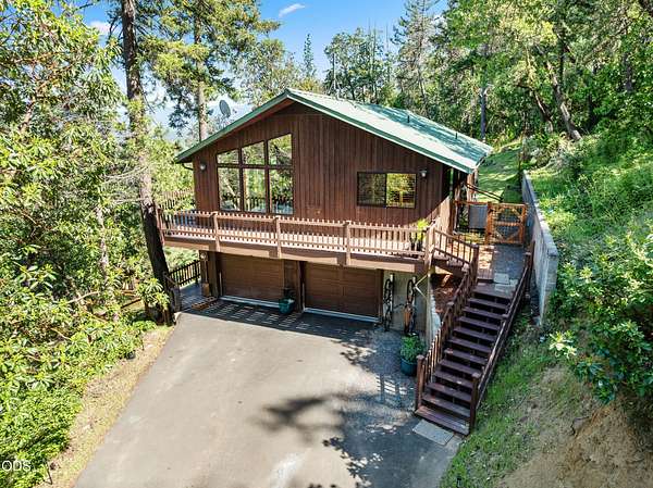 3 Acres of Land with Home for Sale in Ashland, Oregon