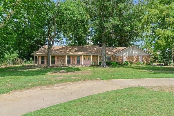 17.2 Acres of Land with Home for Sale in Canton, Texas