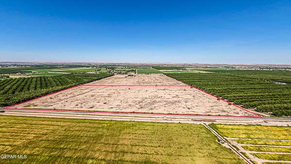 24 Acres of Agricultural Land for Sale in Anthony, New Mexico