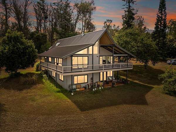 2 Acres of Residential Land with Home for Sale in Makawao, Hawaii