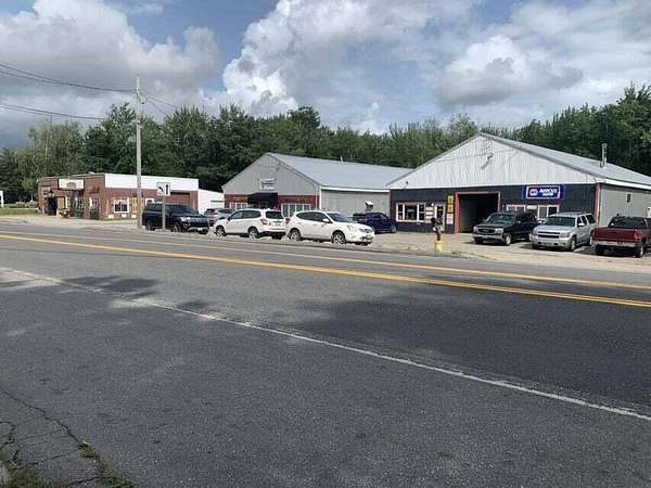 2 Acres of Improved Residential Land for Sale in Waterboro, Maine