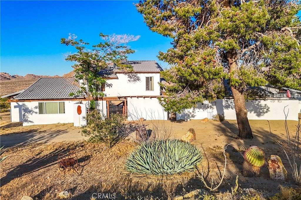 10 Acres of Residential Land with Home for Sale in Joshua Tree, California