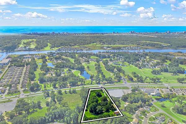 4.78 Acres of Mixed-Use Land for Sale in Little River, South Carolina