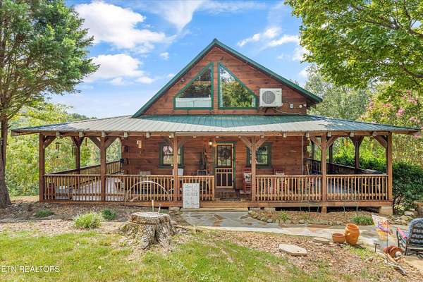 15 Acres of Land with Home for Sale in Madisonville, Tennessee