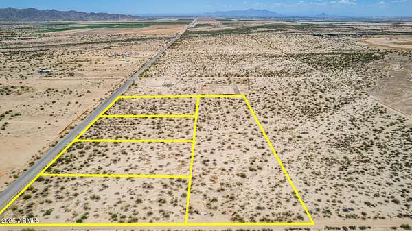 1.25 Acres of Land for Sale in Casa Grande, Arizona