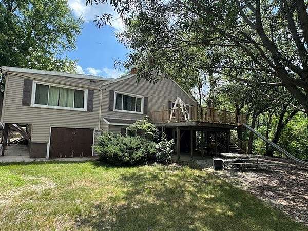 3.78 Acres of Residential Land with Home for Sale in Pontiac, Illinois