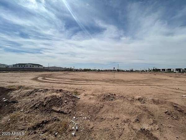 1.82 Acres of Residential Land for Sale in Phoenix, Arizona