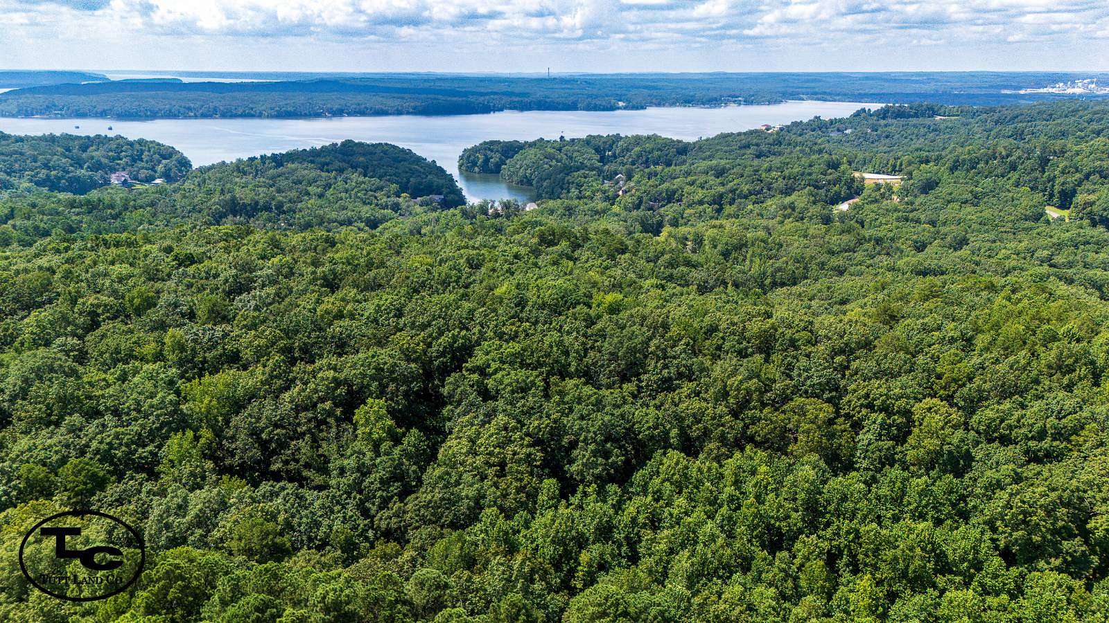 105 Acres of Land for Sale in Savannah, Tennessee