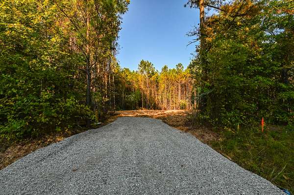 6.54 Acres of Residential Land for Sale in Hohenwald, Tennessee