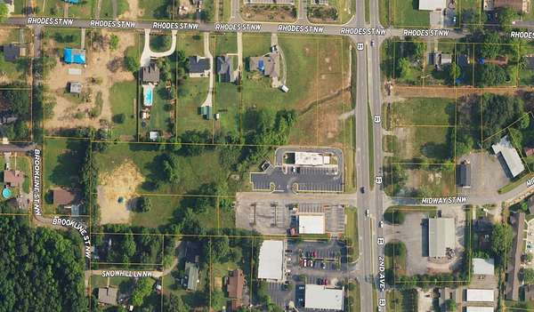 2.6 Acres of Commercial Land for Sale in Hartselle, Alabama