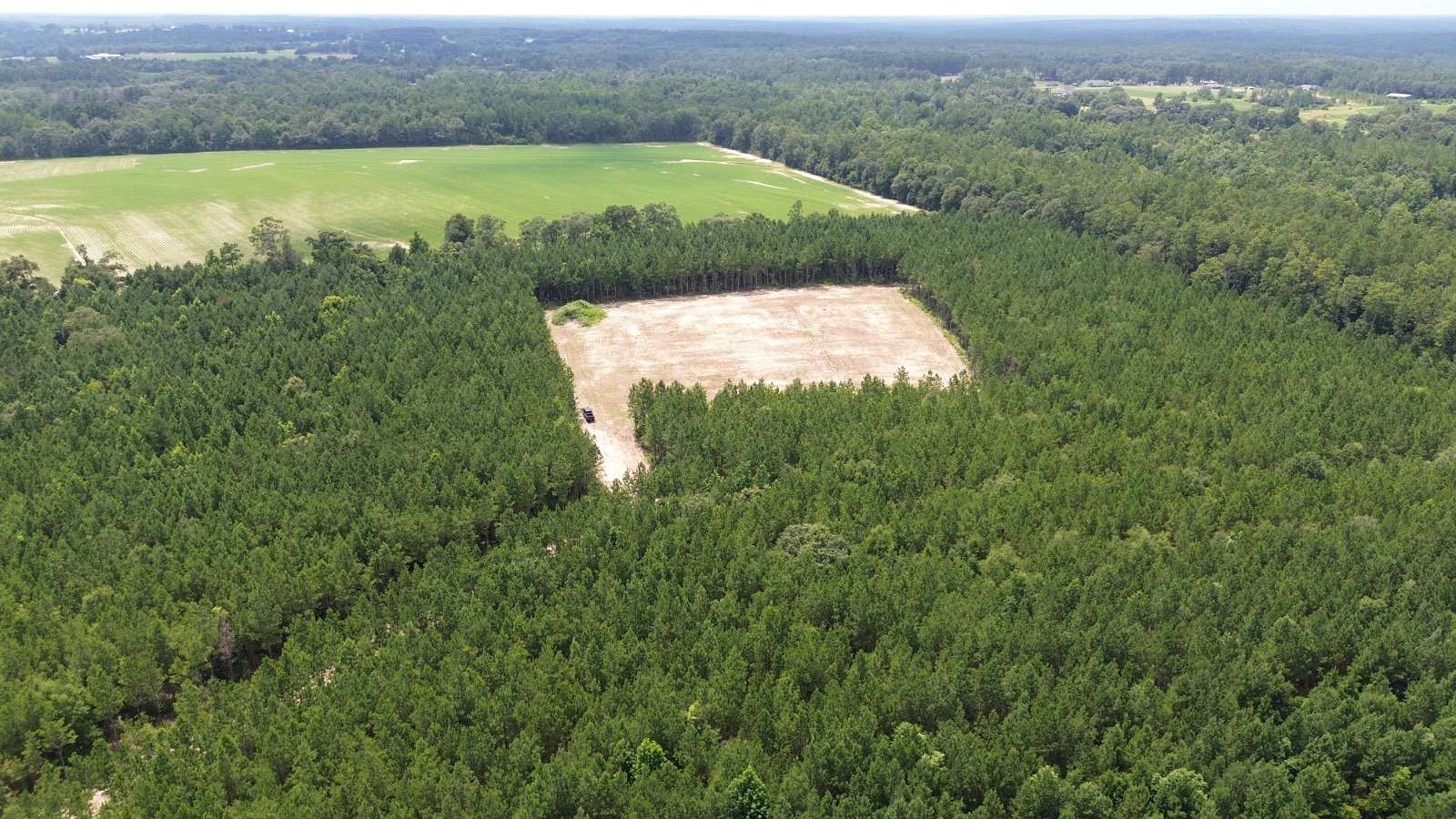 27 Acres of Recreational Land for Sale in Robertsdale, Alabama