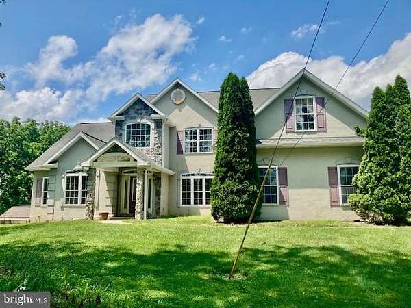 31.3 Acres of Agricultural Land with Home for Auction in Myerstown, Pennsylvania