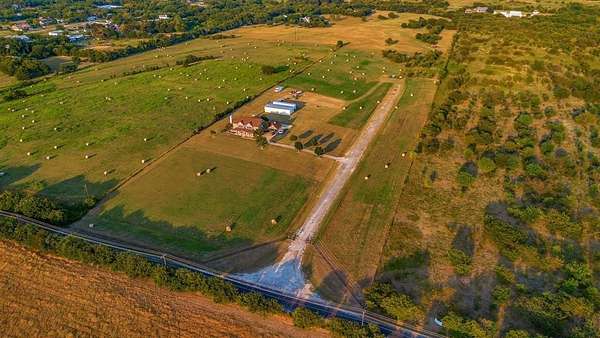 12.5 Acres of Land with Home for Sale in Waxahachie, Texas