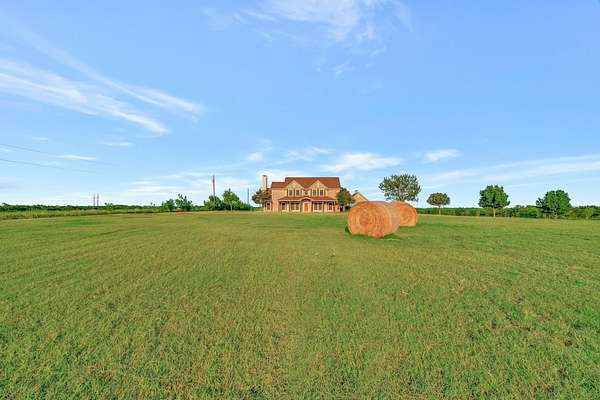 12.5 Acres of Land with Home for Sale in Waxahachie, Texas