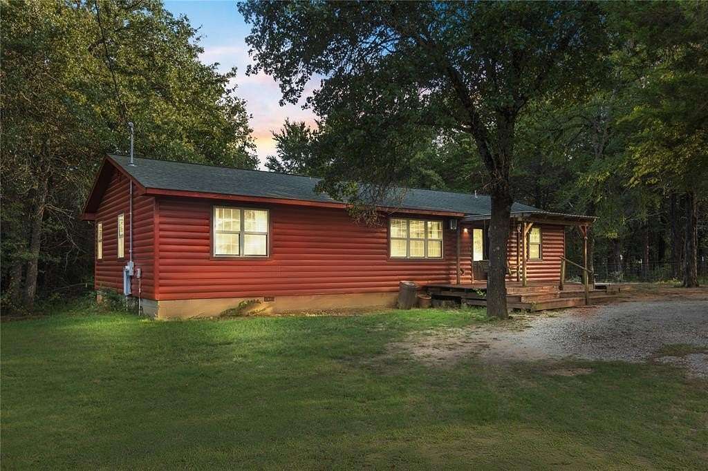 5.84 Acres of Residential Land with Home for Sale in Pottsboro, Texas