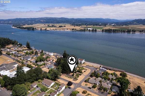0.46 Acres of Residential Land for Sale in Columbia City, Oregon