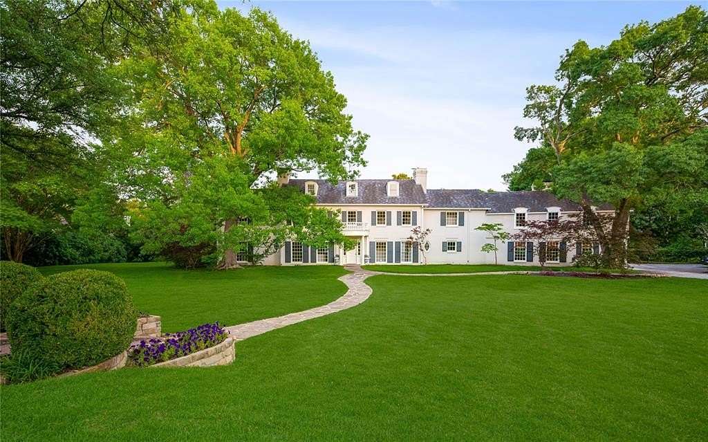 2.86 Acres of Residential Land with Home for Sale in Dallas, Texas