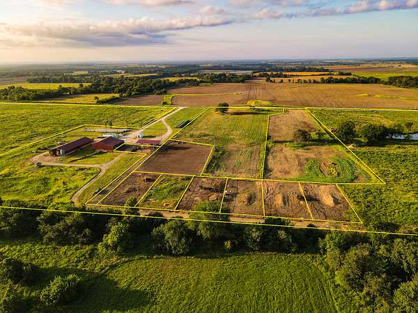 496 Acres of Recreational Land & Farm for Sale in Sheldon, Missouri