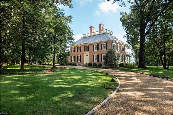 3.45 Acres of Residential Land with Home for Sale in Virginia Beach, Virginia