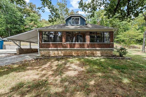 3 Acres of Residential Land with Home for Sale in Bowling Green, Kentucky