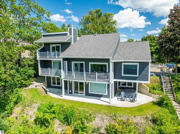 3.1 Acres of Residential Land with Home for Sale in Traverse City, Michigan