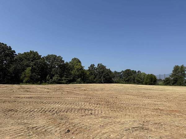 4.16 Acres of Commercial Land for Sale in Mena, Arkansas