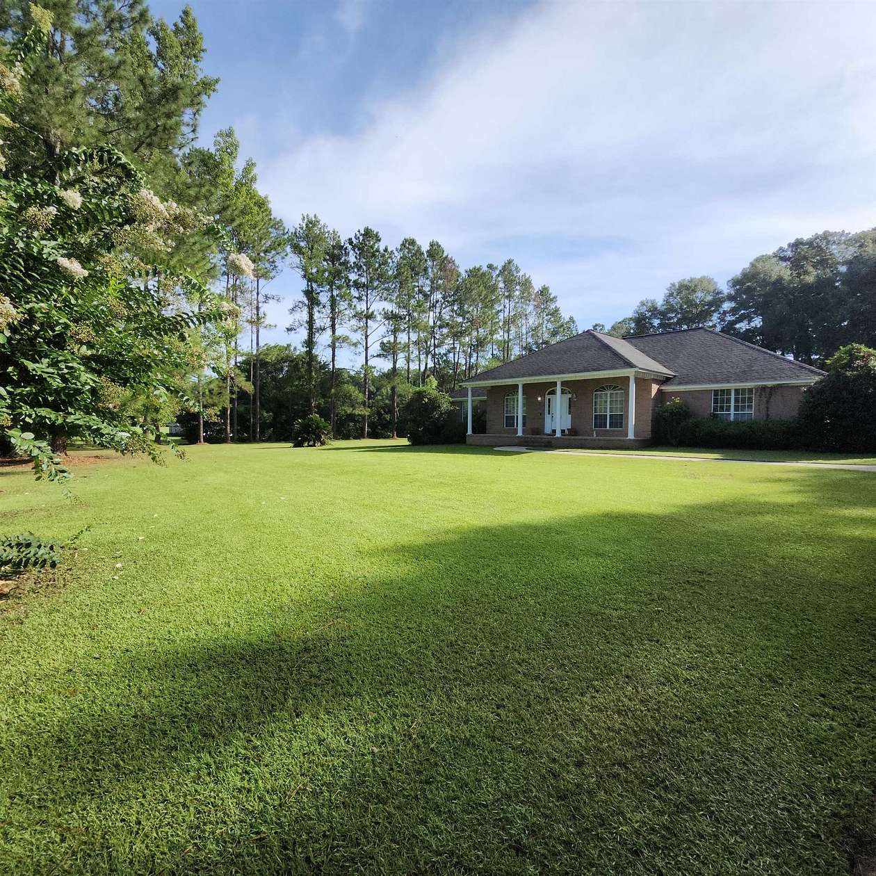 2 Acres of Residential Land with Home for Sale in Tallahassee, Florida