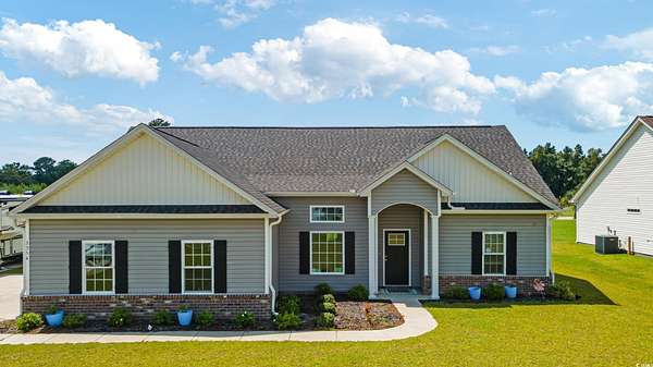 3.55 Acres of Residential Land with Home for Sale in Loris, South Carolina