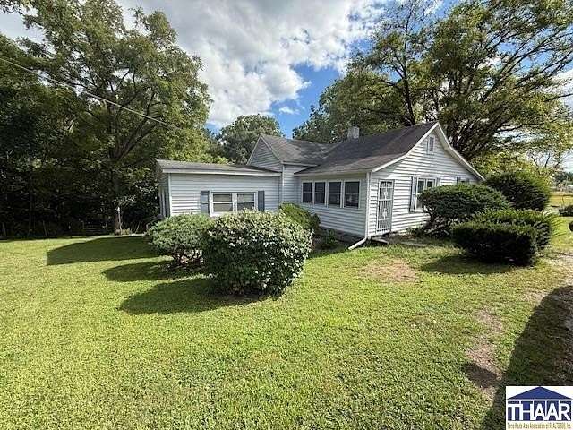 2.1 Acres of Residential Land with Home for Sale in Clinton, Indiana